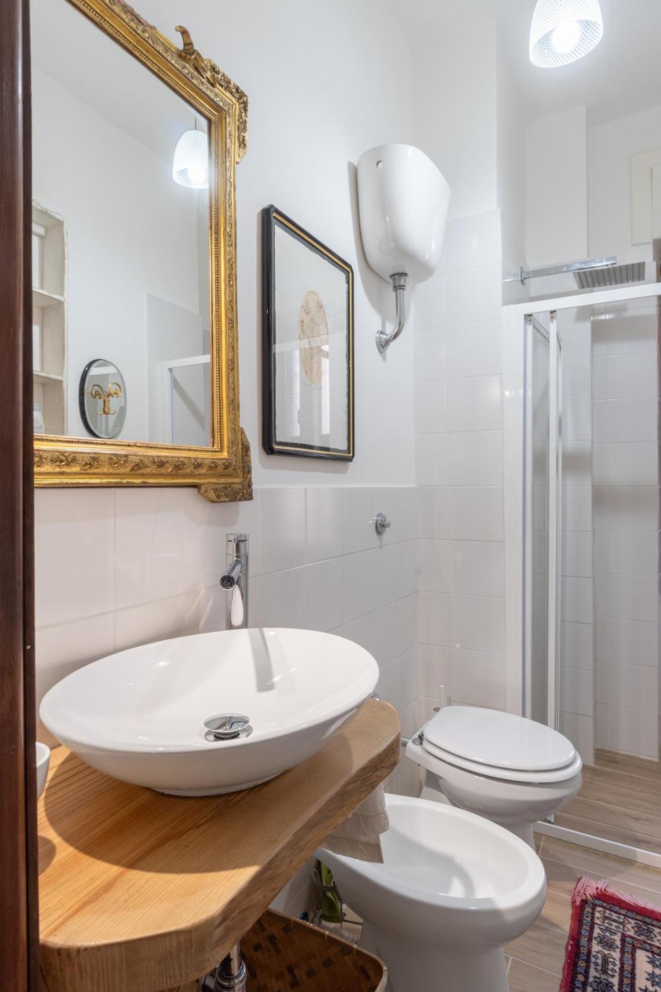 Casa Vacanza Angelina Via Mercanti Centro Storico Salerno Exteriör bild